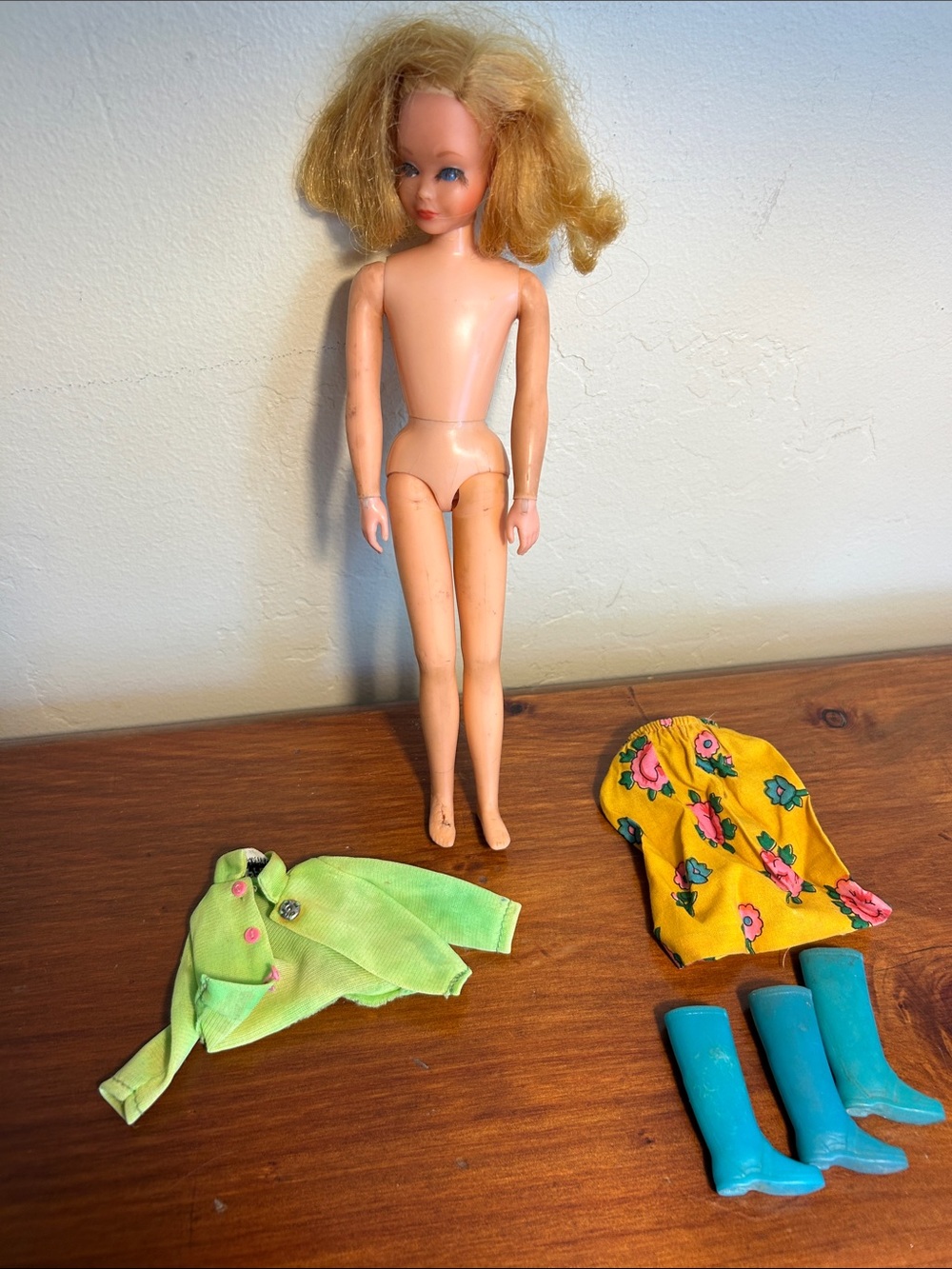 Barbie Vintage 1967 #1105  SKIPPER TNT Golden Blonde with Pigtails & Clothes